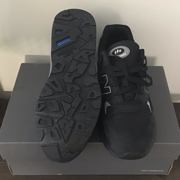 New Balance 580 - Picture 2 of 3
